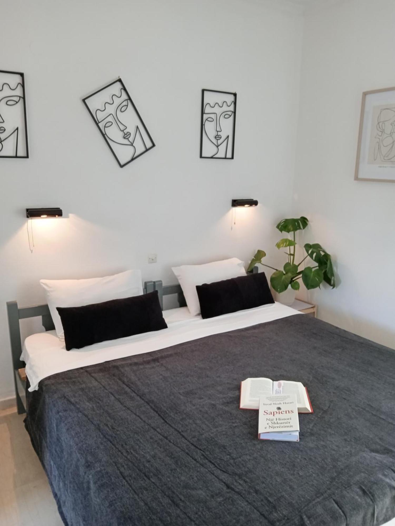Rose Apartments Mesonghi 莫拉蒂卡 外观 照片